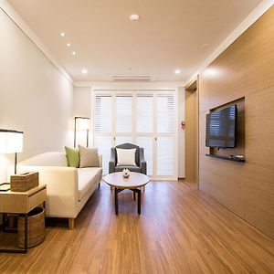 Junior Suite Mountain View